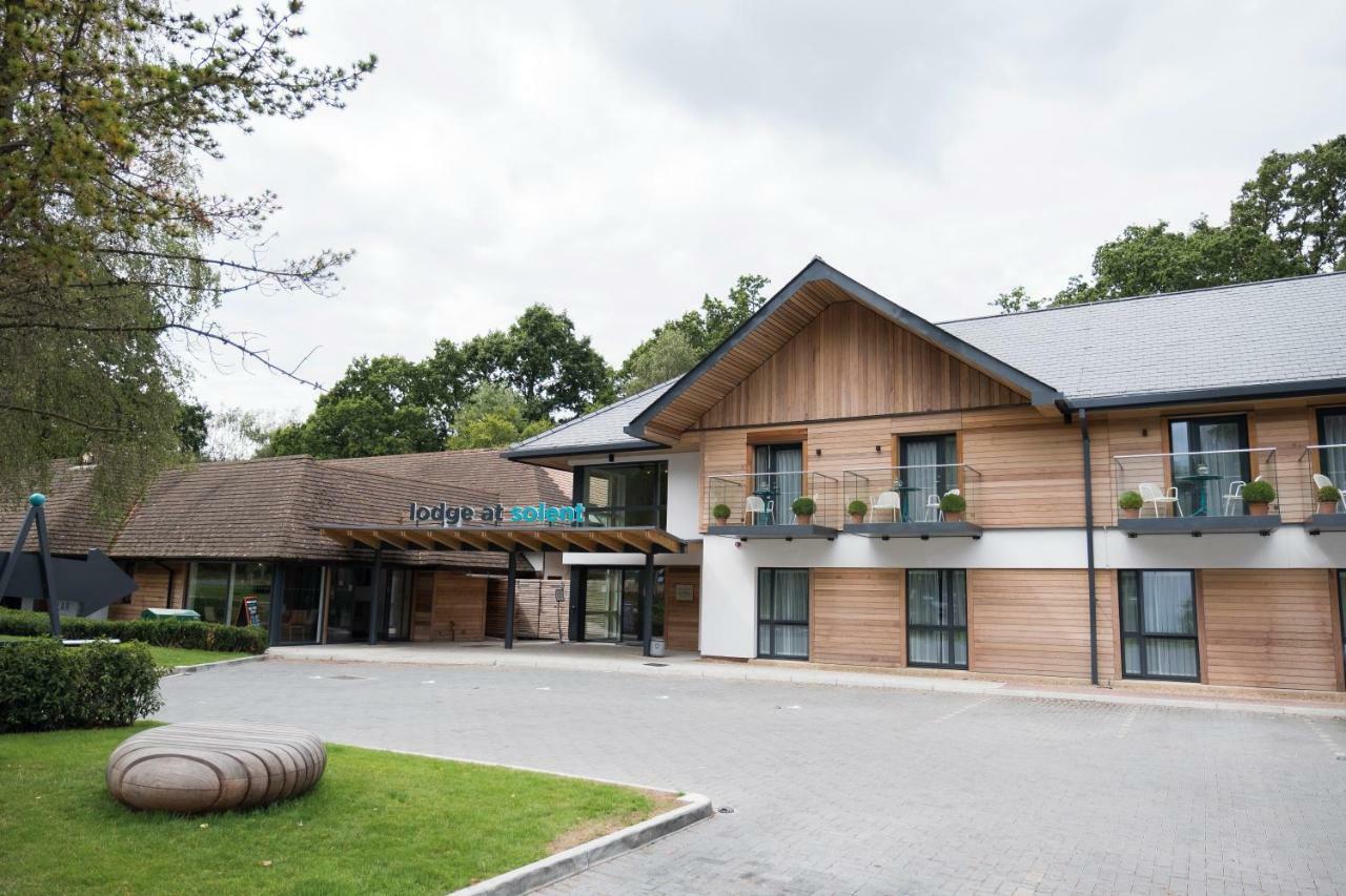 Lodge At Solent فيريهام المظهر الخارجي الصورة